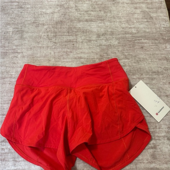 Lululemon Speed Up shorts 4” size 4 carnation red brand new - Picture 2 of 8